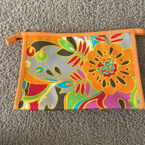 Trina Turk for Clinique NWOT Make up bag - Picture 3 of 10